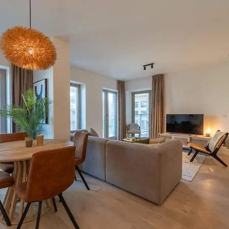 Apartment Stylish 2-bedroom With Terrace Ostend