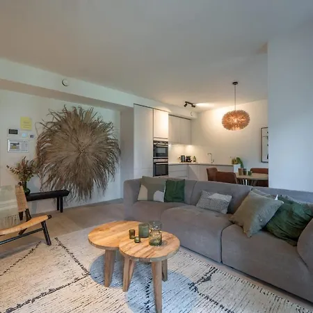Stylish 2-bedroom With Terrace * Ostend