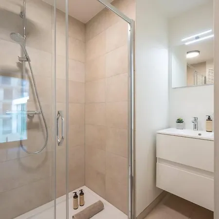 Stylish 2-bedroom With Terrace * Ostend